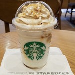 スターバックスコーヒー - Ｔスノーピーカンナッツフラペチーノ(604円)です。2016年11月