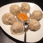 パパスバル - モモ