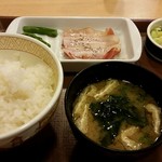 すき家 - ベーコンアスパラ朝食350円（税込）