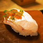 英ちゃん冨久鮓 - 平目 縁側