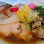 濃麺 海月 - 元日限定・略して「らー」(金目鯛と牡蠣と名古屋コーチンを使用した醤油らーめん) 1000円