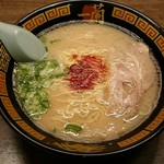 一蘭 渋谷スペイン坂店 - ラーメン880円