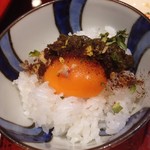 草喰 なかひがし - 2016年11月　竈ごはん卵かけヤマドリタケ