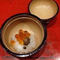 草喰 なかひがし - 2016年11月　お凌ぎイクラとむかごご飯