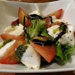 （食）ましか - フルーツトマトとモッツァレラ