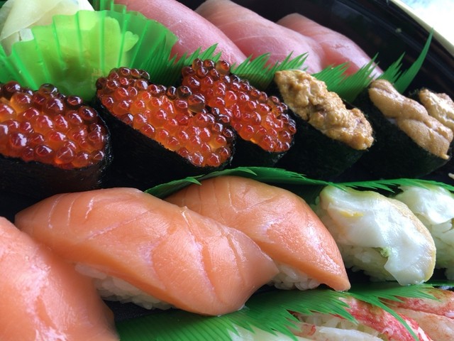 札幌海鮮丸 山鼻店 - 西線16条/寿司 | 食べログ