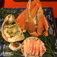 料理旅館 金沢茶屋 - 冬の味覚 ずわい蟹と香箱蟹。これで一人前。