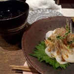 ひとひら - タコのお刺身。生ですよ、ええ