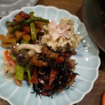 ひとひら - おばんざい盛り合わせ万歳＼(^o^)／