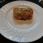 洋凡料理 NAKAMURA - 舌平目のパートフィーロ包み