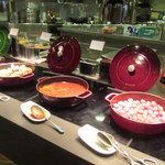 The Place - ホットミールセクションはストーブ社で揃えました