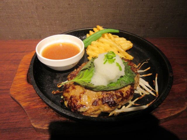 Closed]Hamburgsteak CALIFORNIA - Hakata/Hamburger steak