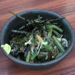 Tamano Ya - つまみ山菜350円
