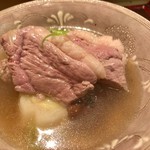 はらまさ - 鍋物：鴨と九条ネギ。コーススタート時からずっと灰汁取りをしていた出汁が優しい。