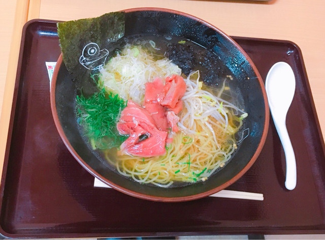 鬼太郎まぐろラーメン　どんぶり　＠境港 ?media_id=2726071515094474835