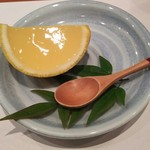 鮨 おさむ - 甘夏のゼリー