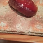 鮨 おさむ - まぐろのづけ　和辛子