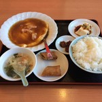 台湾料理 吉祥 - カニ玉定食