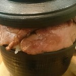 和牛＆Seafood　Micio（ミーチョ） - 2017/1  中盛り&肉増しからフタが閉まりません(^○^)