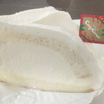 銀座コージーコーナー - 料理写真:５種のチーズを使ったこだわりレアチーズケーキ@421円