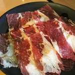 Yakiniku Kingu - すき焼きカルビ。僕の一押し