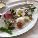 レストランMINAMI - 鮪。泡はあさり風味。
                                