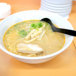 夜仲そば - みそ (580円) '16 4月中旬