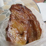 スペイン石窯パン工房 メリチェル 熊本店 - メープル切り株