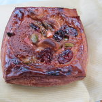 ベッカライ　ヘスティア - フォーナッツ