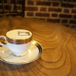 倉敷珈琲館 - ドリンク写真:琥珀の女王と名付けられた水出しコーヒーをいただきました