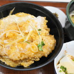 Uchidaya - 天とじ丼小うどんセット　８１２円。