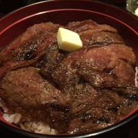 赤坂 津つ井 総本店 - 名物ビフテキ丼