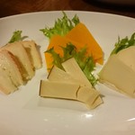 喰らい場 - チーズ盛合せ