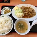 Hidakaya - 生姜焼き定食