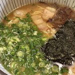 極ラーメン宙 - 宙豚骨580円