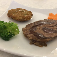 銀座 飛雁閣 - 広東風牛脛肉と