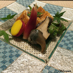 御料理 寺沢 - 煮鮑に肝､万願寺唐辛子に丸十に茗荷の甘酢漬