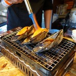 cozze - （2016/11月）ムール貝を焼いてくれているところ