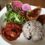 SEKAI CAFE Oshiage - ベジ丼　800円