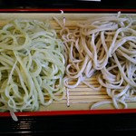 皐月相盛蕎麦(石臼挽き蕎麦と茶切り)￥600