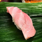 じねん - 本まぐろ大とろ　432円