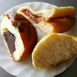 左のあんぱんから右回り：プチフランス、ピザパン CUT断面UP♪