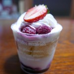 ハッピーベリー - 【ダブルベリーのチーズパフェ…450円税抜】◎2016/12
