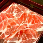 美山 - 牛肉、豚肉食べ放題コース 1980円（税別）の豚肉