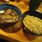 麺哲支店 麺野郎 - 南鹿児島産牡丹蒸篭風つけ麺(2016/12)