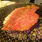 焼肉赤身にくがとう - 元祖イチボの１枚焼き　すき焼き風