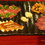 焼肉赤身にくがとう - 肉の刺身盛り（上ミノ、ハツ、ハチノス、ツラミ） 