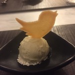 Bistrot 64 - なぜかツイッター鳥のジェラート