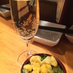 ビストロ シン 2 - スパークリングとお通し