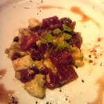 モデスティ - 鮪とアボカドのタルタル